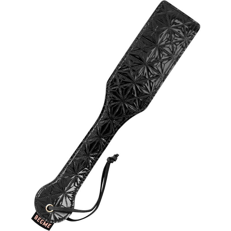 BEGME - PADDLE EN CUIR VÉGÉTALIEN ÉDITION NOIRE BEGME - PADDLE EN CUIR VÉGÉTALIEN ÉDITION NOIRE