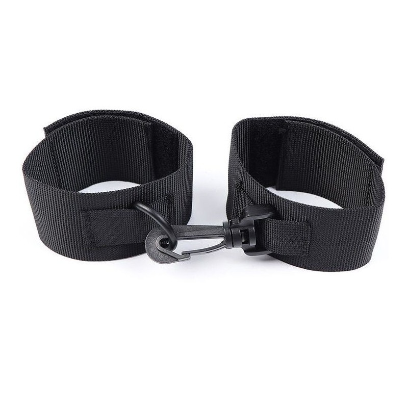OHMAMA FETISH - RETENUES DE POIGNET EN NYLON OHMAMA FETISH - RETENUES DE POIGNET EN NYLON