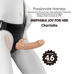 CHARLOTTE HOLLOW DOUBLE PÉNÉTRATION STRAP-ON CHAIR
